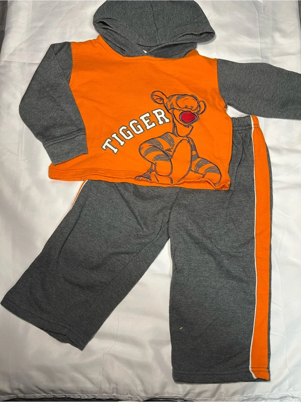 Vintage Disney Tigger Hoodie & Sweatpants Set 2T Orange Gray Embroidered